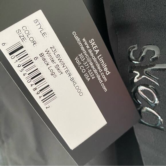 Skea NWTs Black Winter Skirt Zipper Logo Thinsulate size 6 - Picture 8 of 9